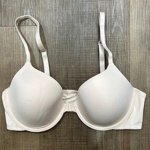 BRAND NEW NEVER WORN Authentic VS PINK Front Closure Bra